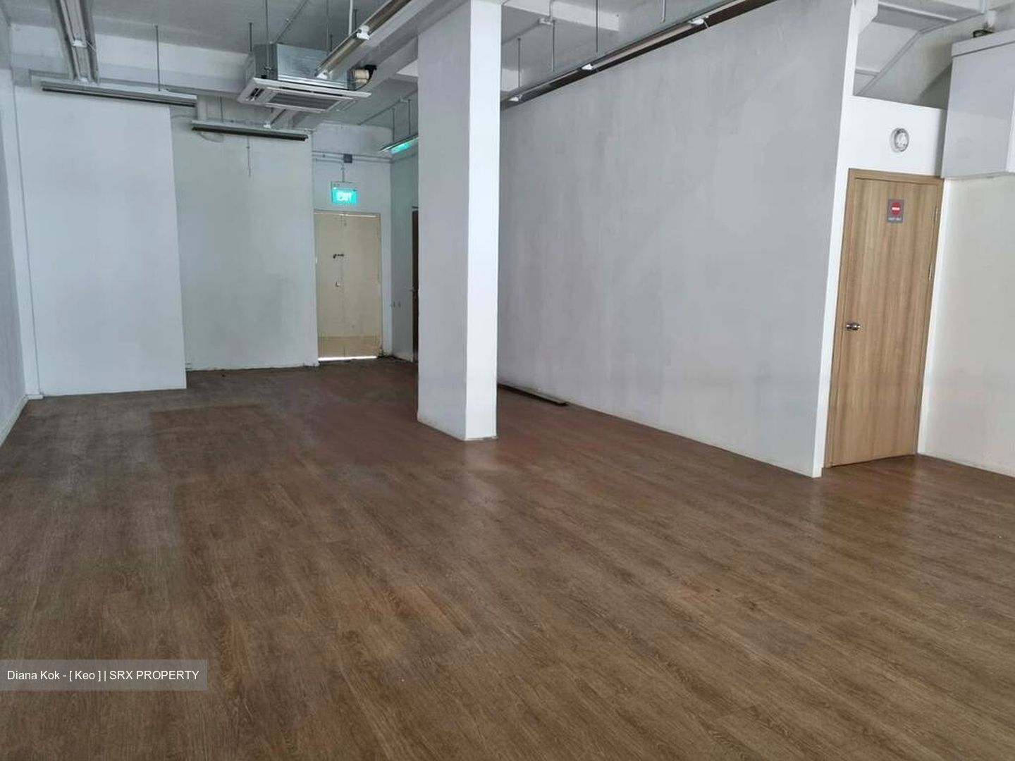 Tampines Street 21 (D18), Shop House #461652791